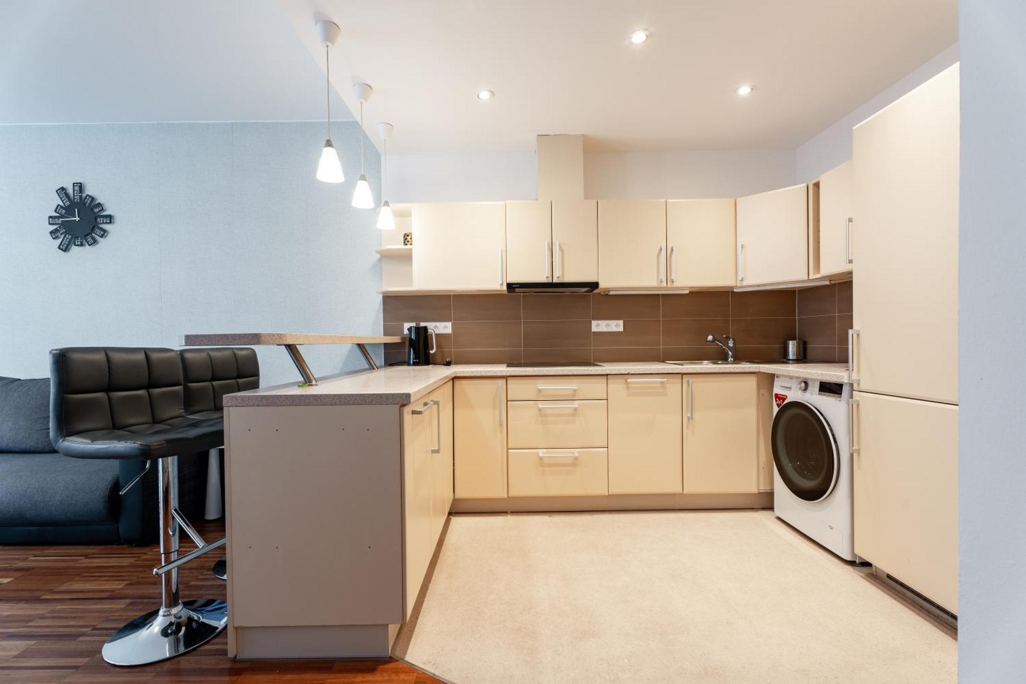Auriapartments Karlin 2Kk S Terasou A Parkovanim Прага Экстерьер фото